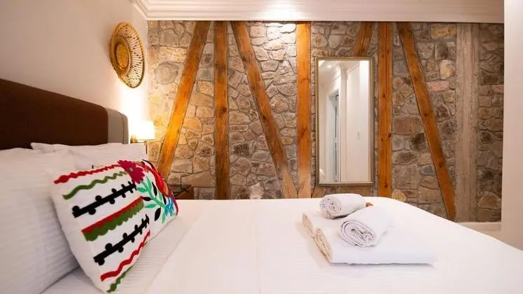 Standart Oda, Avlu Manzaralı