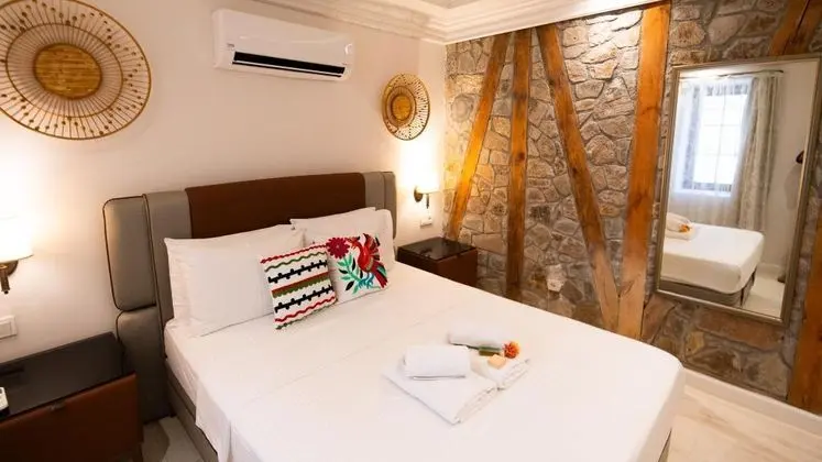 Standart Oda, Avlu Manzaralı