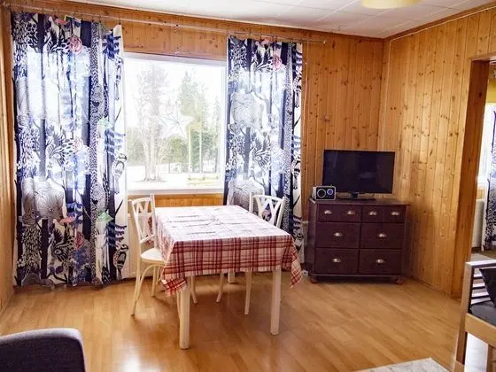 Wolf Apartment