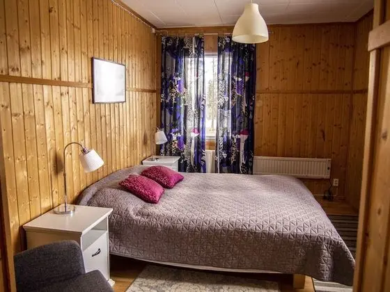 Wolf Apartment