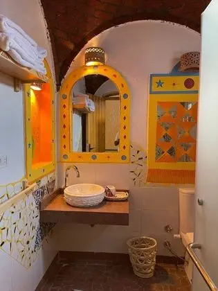 Panoramic Tek Büyük Yataklı Oda