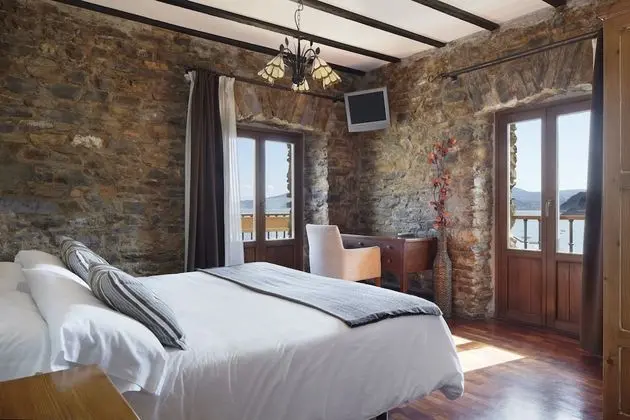 Tek Büyük Yataklı Oda, Deniz Manzaralı