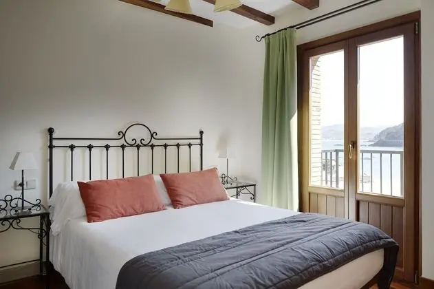 Tek Büyük Yataklı Oda, Deniz Manzaralı