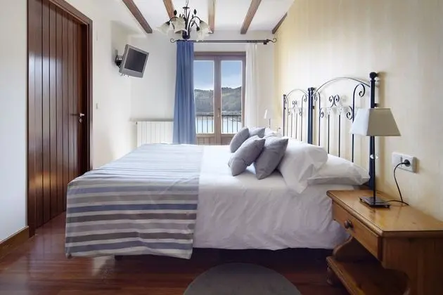 Tek Büyük Yataklı Oda, Deniz Manzaralı