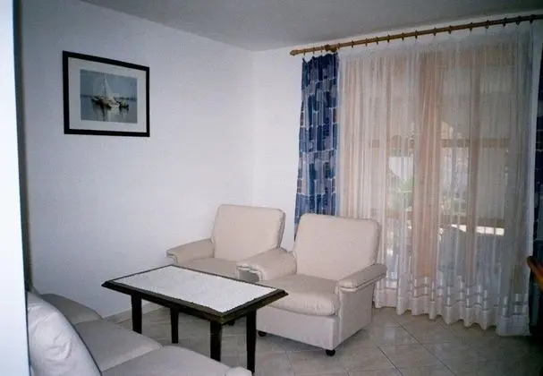 Apart Daire (Katrina - with free parking - A2-sehe)