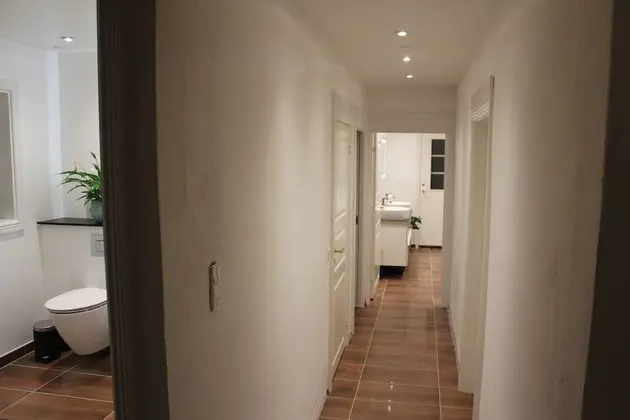 Tek Büyük Yataklı Oda, Ortak Banyo