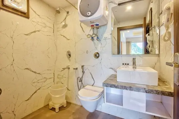 Tek Büyük Yataklı Oda