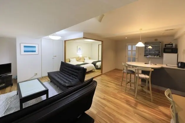 Oda, Sigara İçilmez, Okyanus Manzaralı (Western, 2 Beds+2 Sofa Beds)