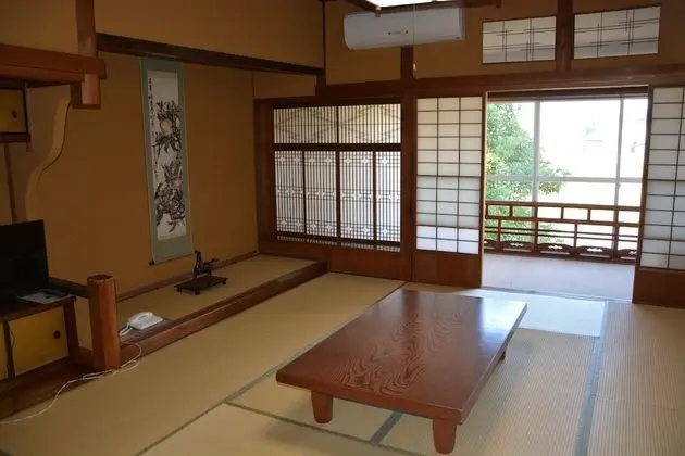 Oda