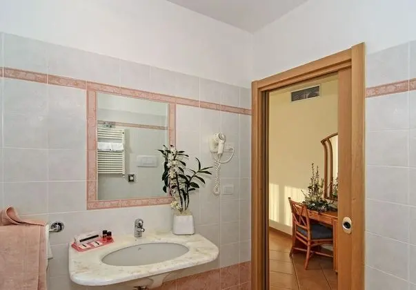Üç Kişilik Oda, Balkon