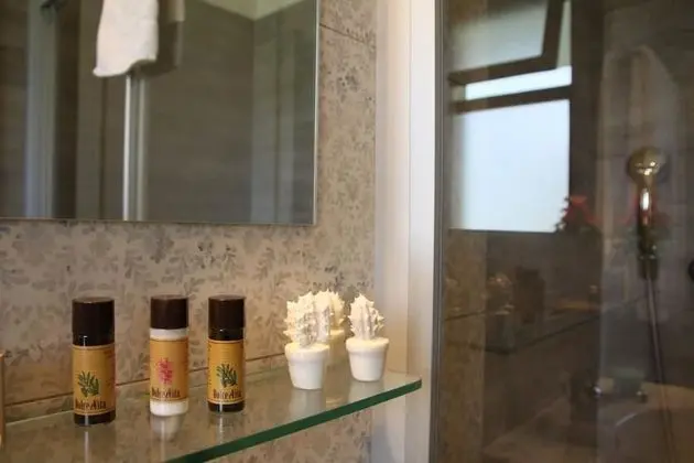 Standard Üç Kişilik Oda, Bahçeli