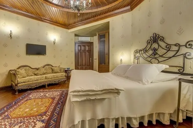 Suna Deluxe Double Room