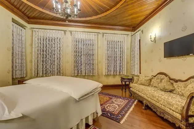 Suna Deluxe Double Room