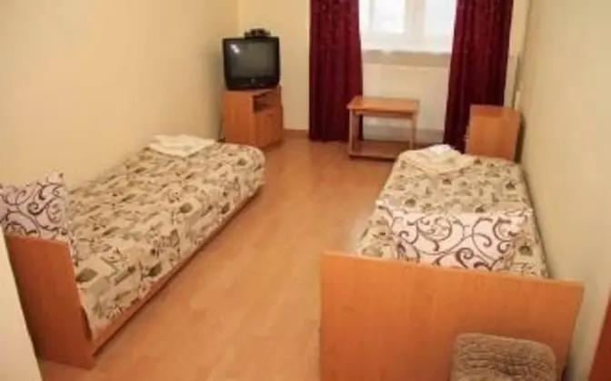 Economy Tek Büyük veya İki Ayrı Yataklı Oda, Avlu Manzaralı