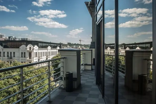 Deluxe Tek Büyük veya İki Ayrı Yataklı Oda