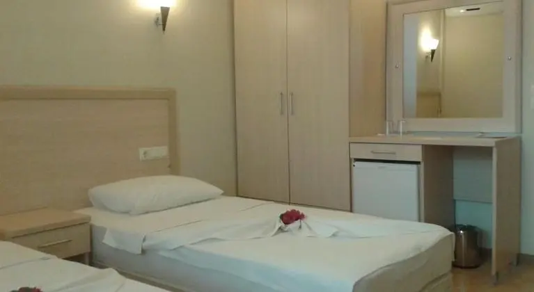 Standart Oda, Göl Manzaralı