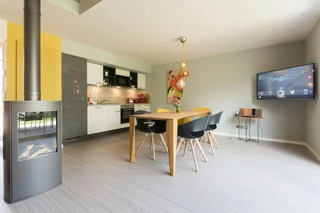 Classic Ev, 2 Yatak Odası, Şömine