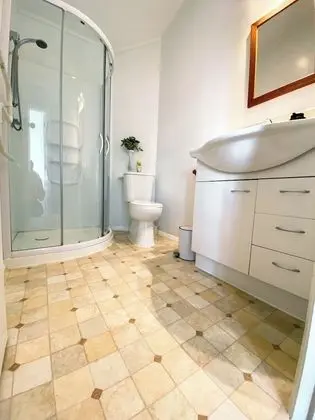 Standard Kır Evi
