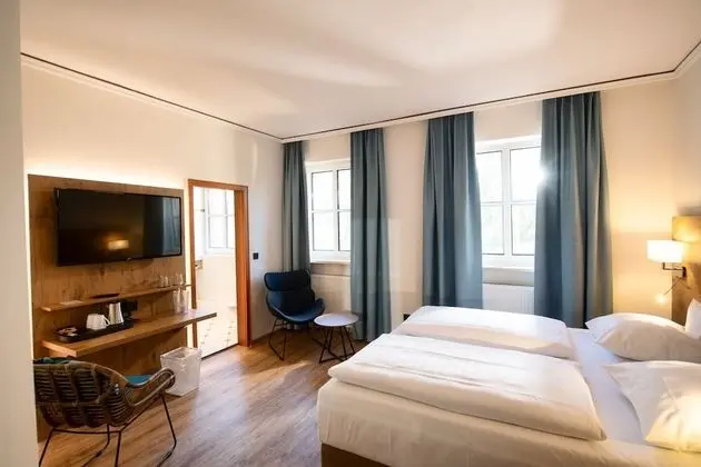 Comfort Tek Büyük Yataklı Oda