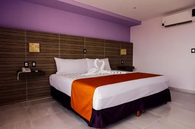 Standard Tek Büyük Yataklı Oda, 1 En Büyük (King) Boy Yatak, Banyolu/Duşlu, Şehir Manzaralı