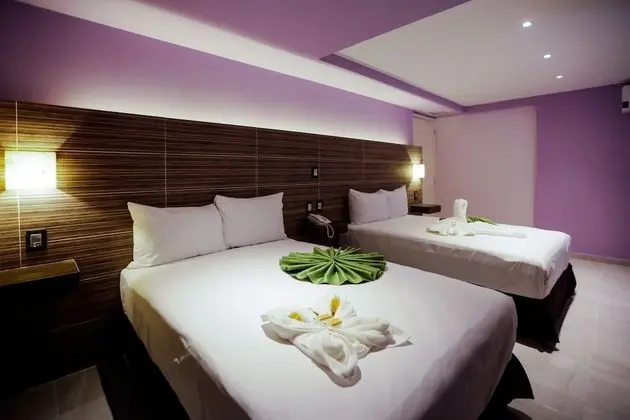 Standard Tek Büyük Yataklı Oda, 2 Çift Kişilik Yatak, Özel Banyo, Şehir Manzaralı