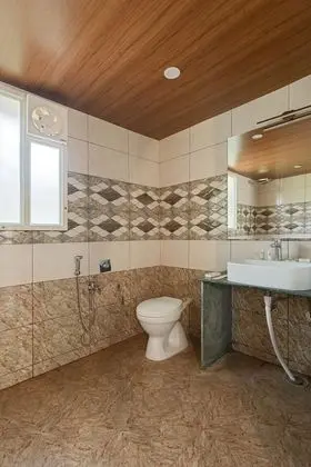 Premium Tek Büyük Yataklı Oda