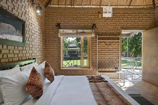 Traditional Kır Evi