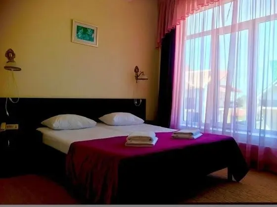 Standard Tek Büyük veya İki Ayrı Yataklı Oda