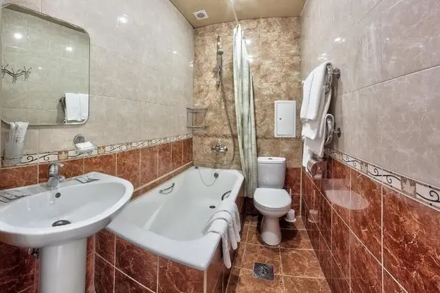 Standard Tek Büyük veya İki Ayrı Yataklı Oda