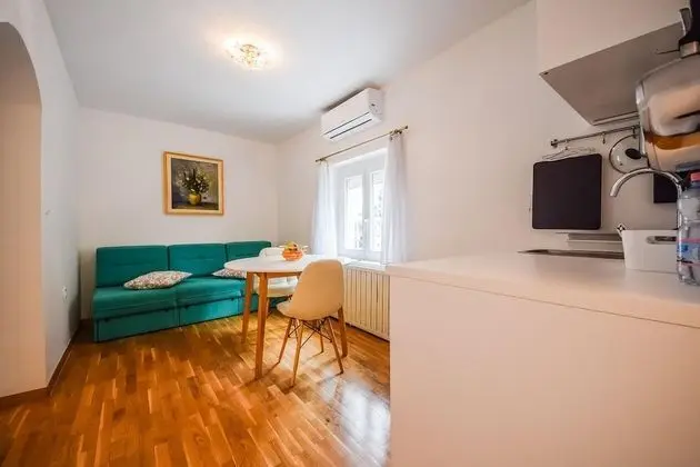 Deluxe Apart Daire