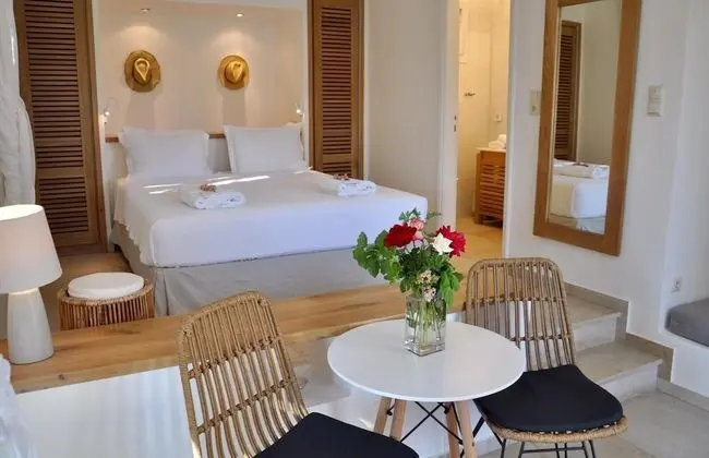 Design Stüdyo Süit, 1 Çift Kişilik veya 2 Tek Kişilik Yatak, Küçük Mutfak (2 person)