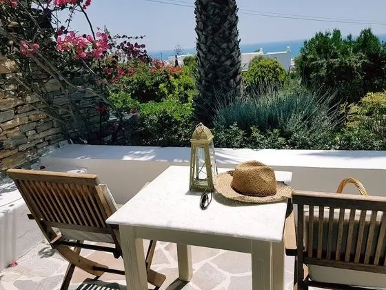 Design Stüdyo Süit, 1 Çift Kişilik veya 2 Tek Kişilik Yatak, Küçük Mutfak (2 person)