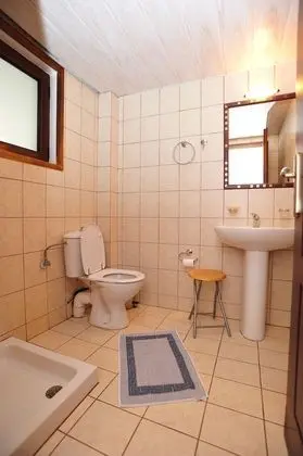Stüdyo, Deniz Manzaralı (for 3)