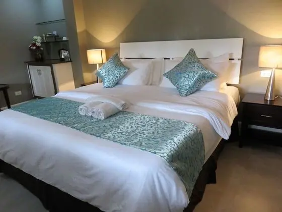 Deluxe Tek Büyük Yataklı Oda, Resort Manzaralı