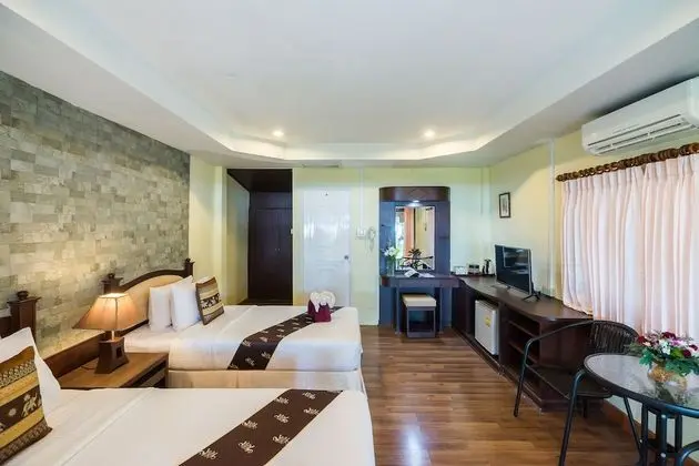 Deluxe Beachfront Bungalow