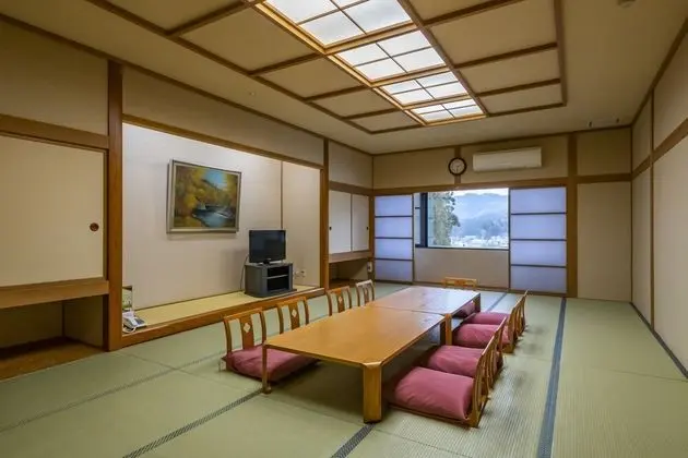 Traditional Oda (Japanese Style)