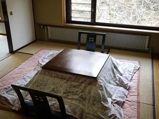Standard Oda, Sigara İçilebilir (Japanese Style)