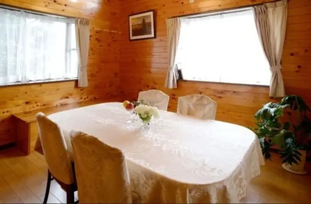 Deluxe Kır Evi