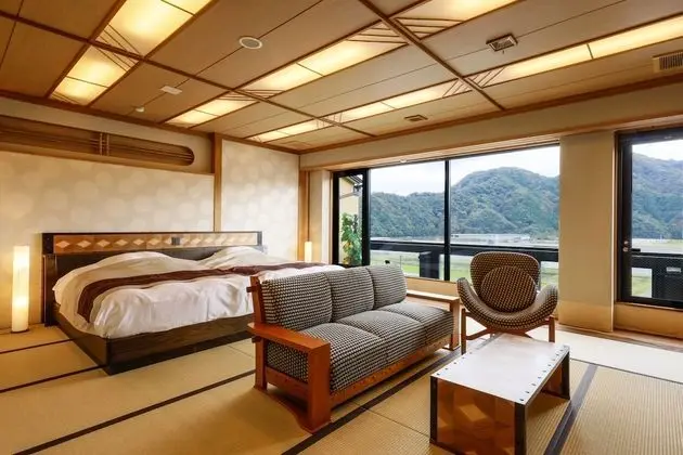 Suite Rakuga (with Open-Air Bath, Onsen Pass Included) Non-smoking