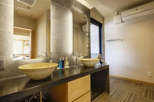 Suite Rakuga (with Open-Air Bath, Onsen Pass Included) Non-smoking