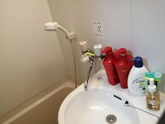 Ortak Ranzalı Oda, Sadece kadınlar için