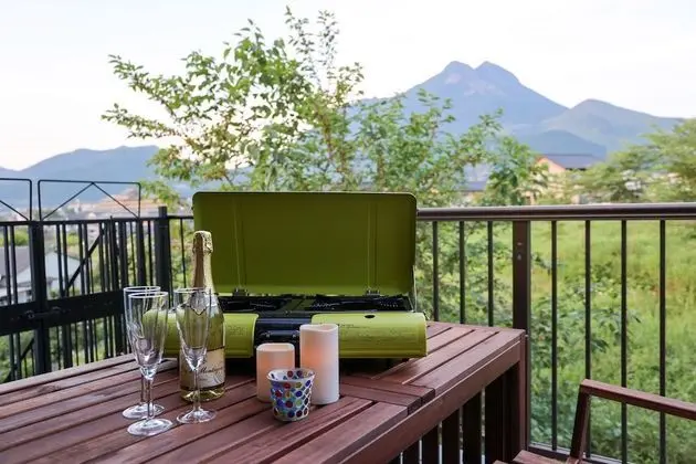 Deluxe Villa, Sigara İçilmez