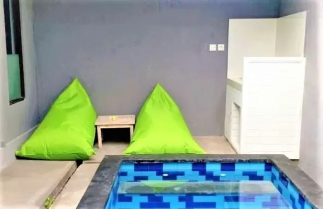 Tek Büyük Yataklı Oda, Kişiye Özel Havuzlu