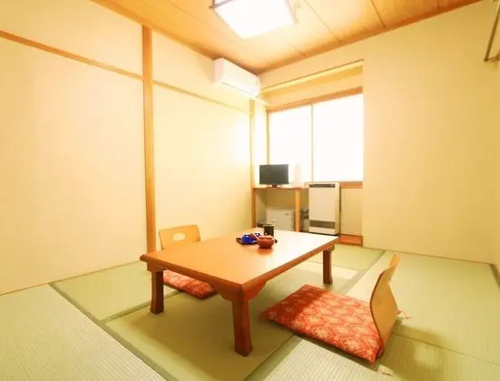Traditional İki Ayrı Yataklı Oda, Ortak Banyo (Japanese Style)