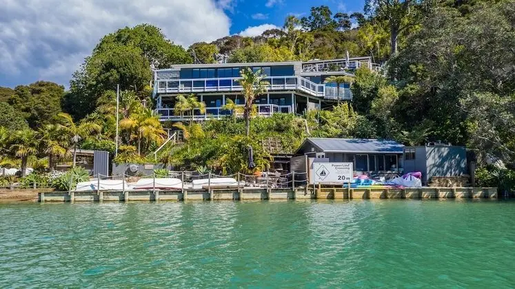 Premium Villa