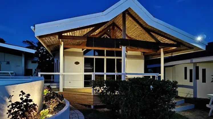 Luxury Villa, 1 Büyük (Queen) Boy Yatak, Okyanus Manzaralı (Prestige)