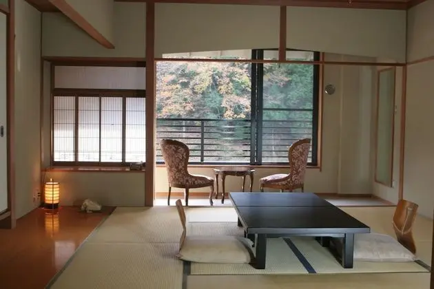 Traditional Oda