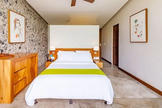 Tek Büyük Yataklı Oda