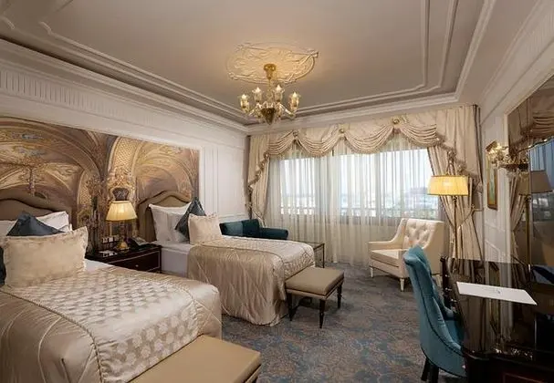 Ana Bina Standard Custom Oda