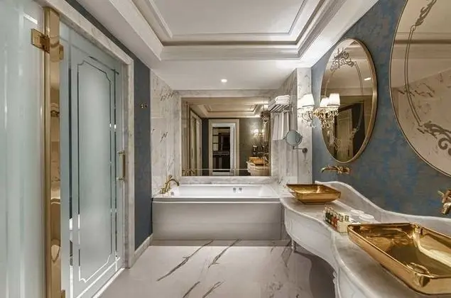 Ana Bina Spa Suite Custom Oda